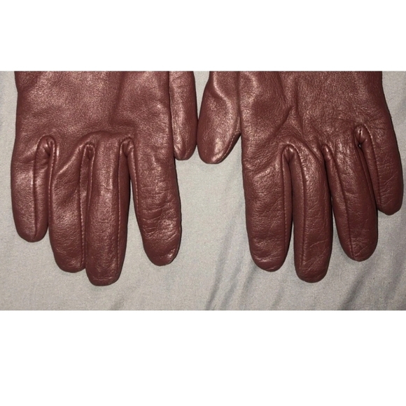 Coach Sheep Wool Lined Gloves - Picture 2 of 14
